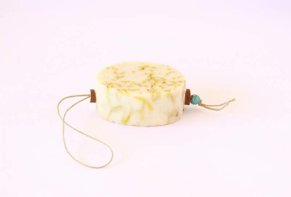 Savon infusé à la Fleur de Calendula et Avoine avec lien - 100 gr